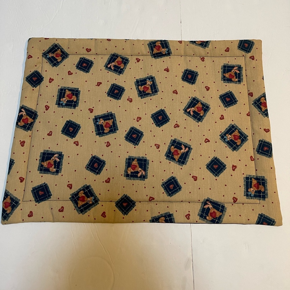 New Daisy Kingdom Bear & Bunny  Reversible Place Mats Handmade 4 piece Set Blue